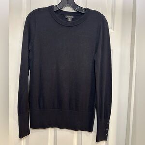 XS, black, Halogen Sweater with button details on wrist